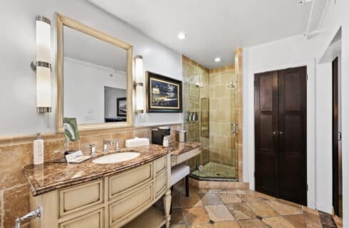 Vanity / sink with mirror vanity sitting area